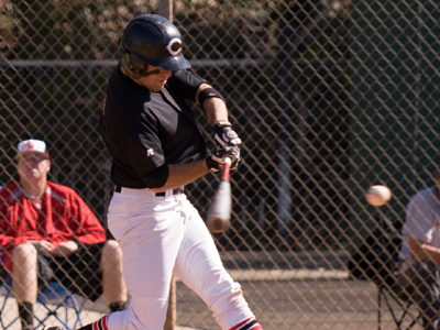 Late-inning surge gives Chapman comeback win