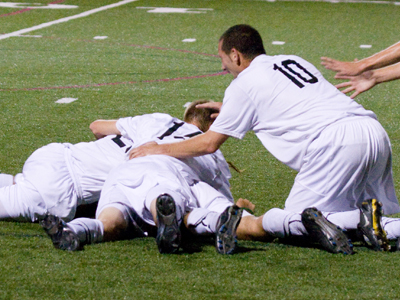 Chapman beats Redlands on penalty kick