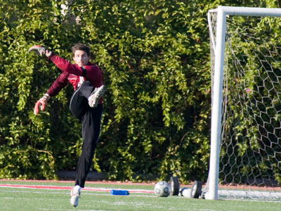 Hadzinsky selected to his second Academic All-District soccer team