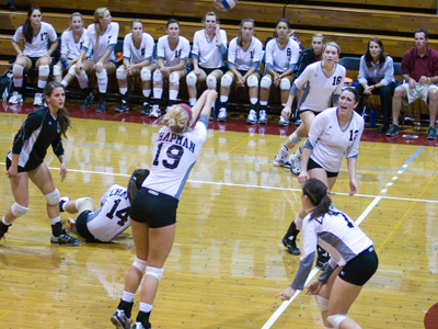 Panthers get back to .500 with another home victory