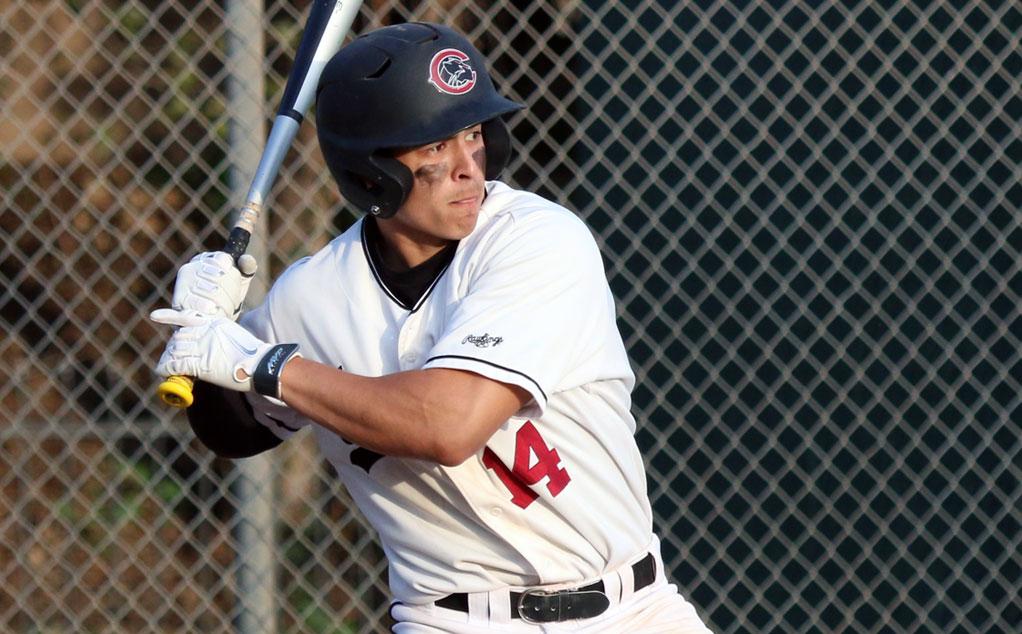 Joey Bernal (Photo by Larry Newman)