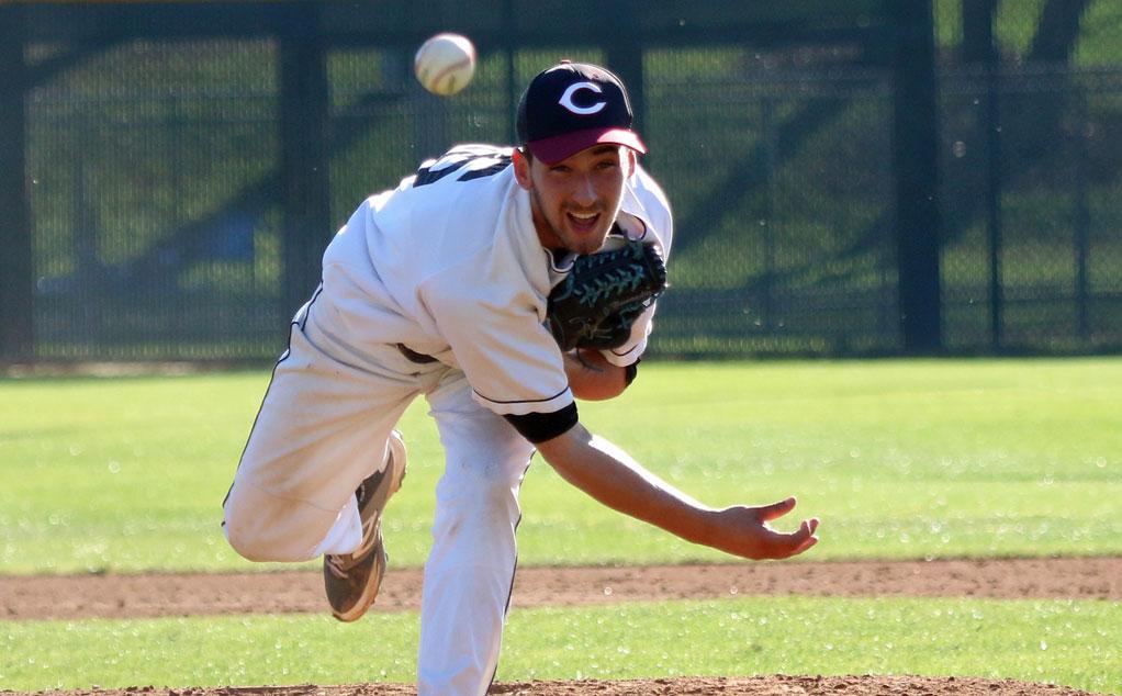 Jonathan Hernandez (Photo by Larry Newman)
