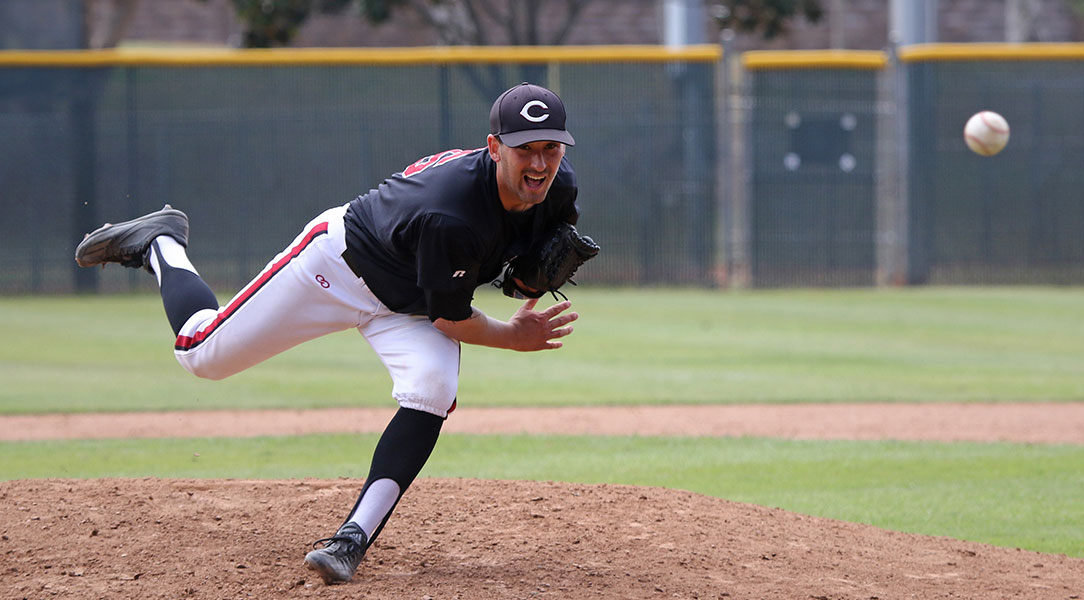 Jonathan Hernandez throws a pitch.