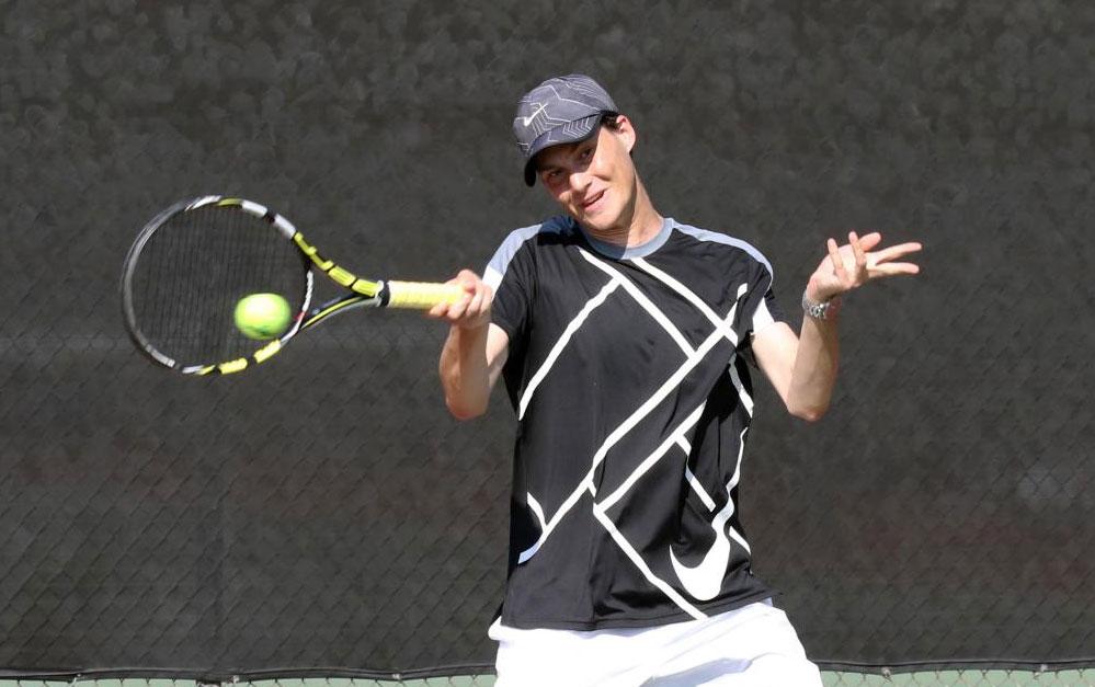 Brett Buford (photo by Larry Newman)
