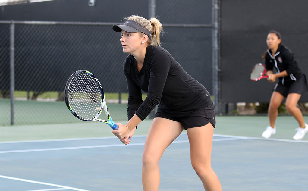 Madeline Saunders (photo by Larry Newman)