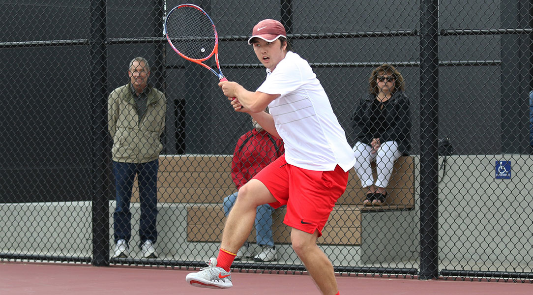 Men&rsquo;s tennis loses close game to UCSC