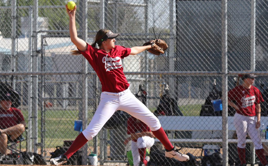 Samantha Whalen (photo by Larry Newman)