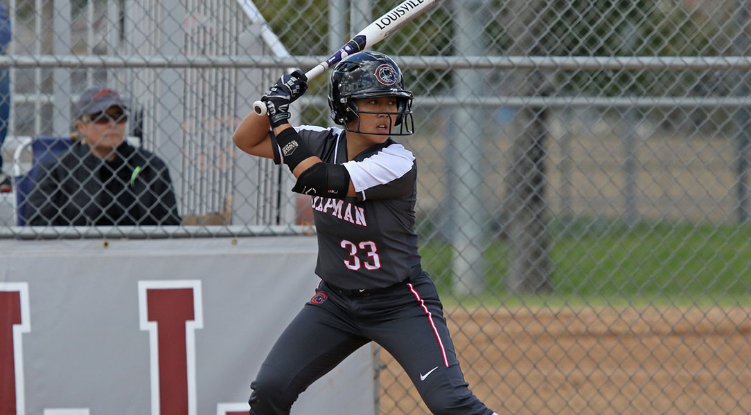 Samantha Tong awaits a pitch.