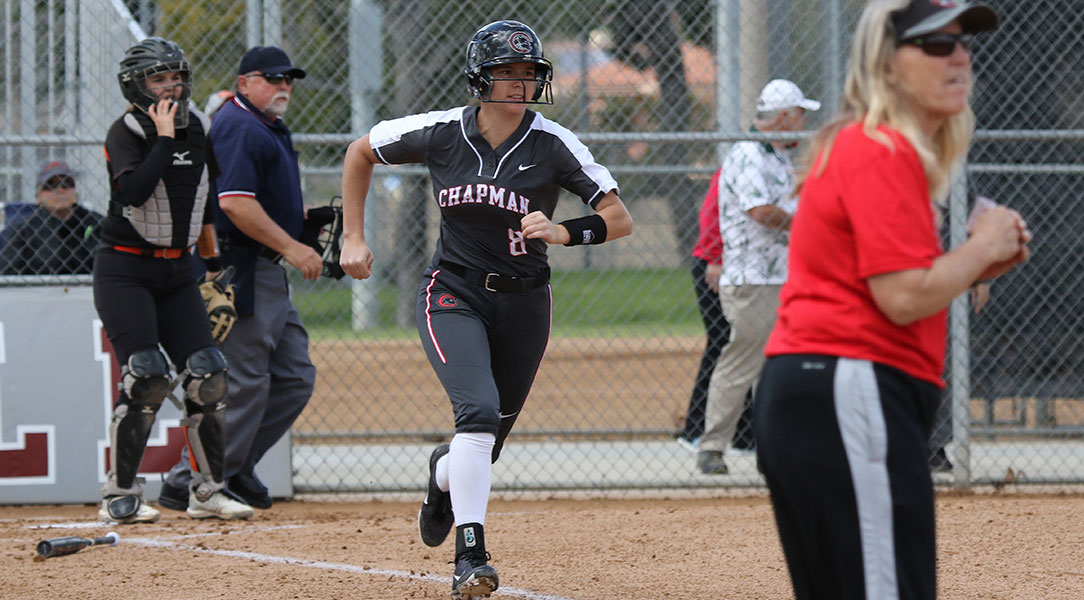 Samantha Whalen runs to first base.