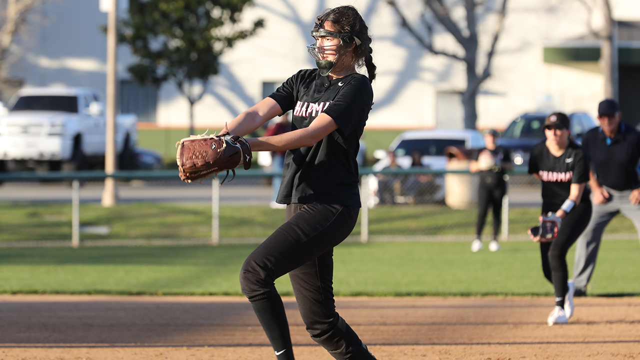 Simi Lauwers pitches