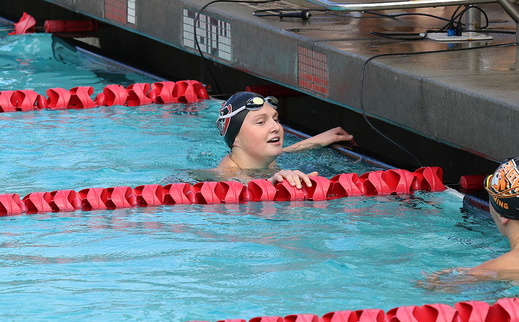 Molly Davis (photo by Larry Newman)