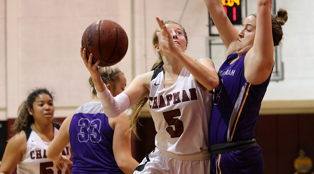 Lucy Criswell goes up for a layup.