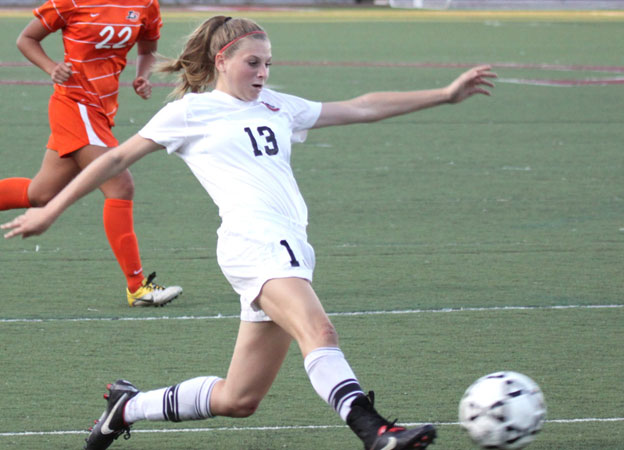 Rebeccah Bortz (photo by Larry Newman)