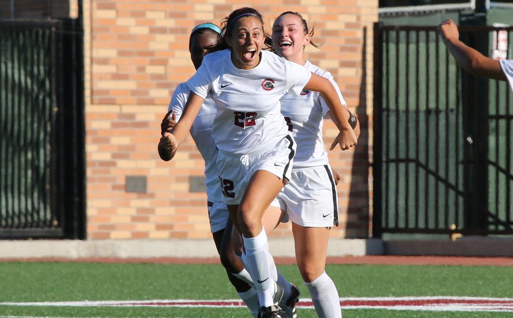 Rachel Lustig (Photo by Larry Newman)