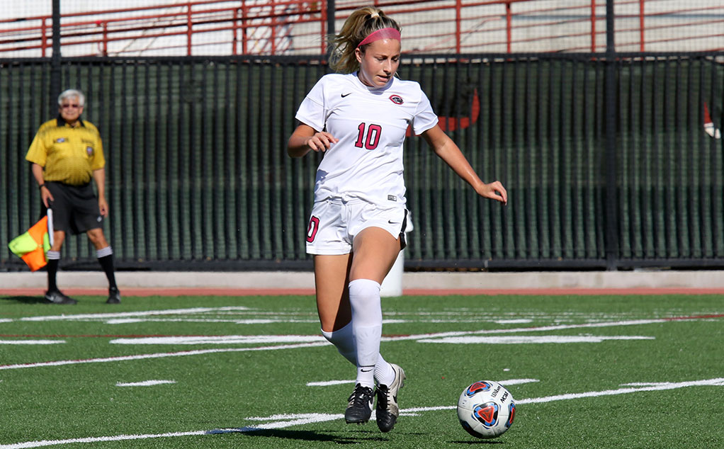 Shelby Brown (photo by Larry Newman)