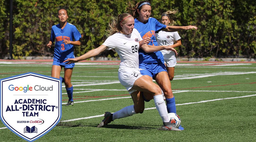 Faith Holloway goes in for a tackle.