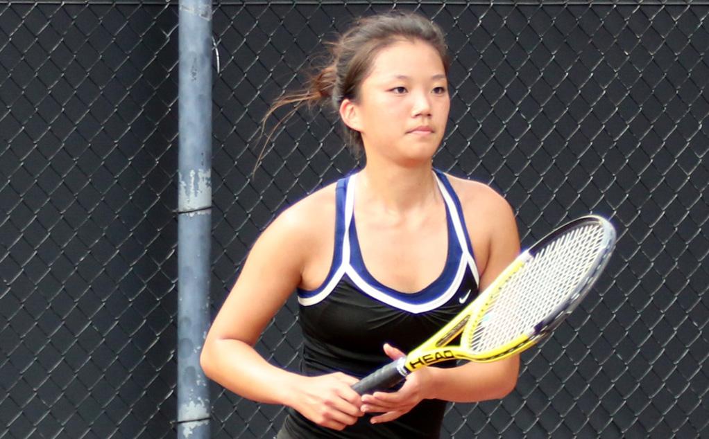 Sophia Duong (Larry Newman Photography)