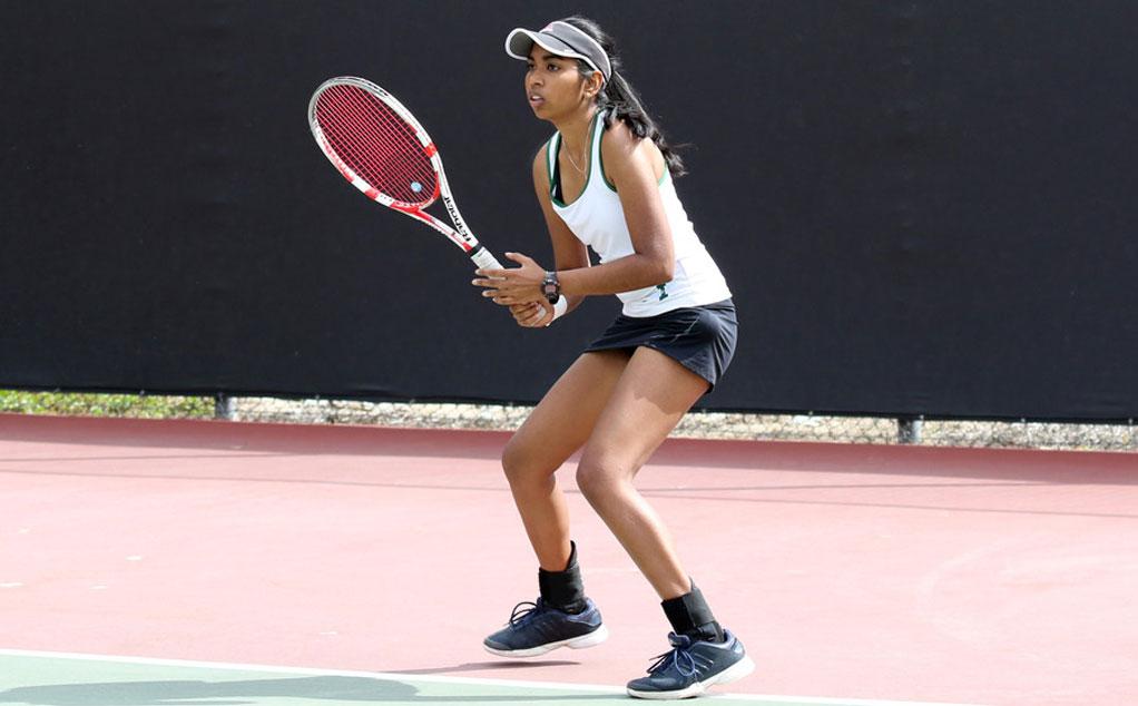 Thimanthi Withana (photo by Larry Newman)