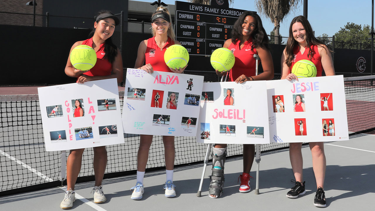 Women's tennis closes stellar regular season with senior day victory