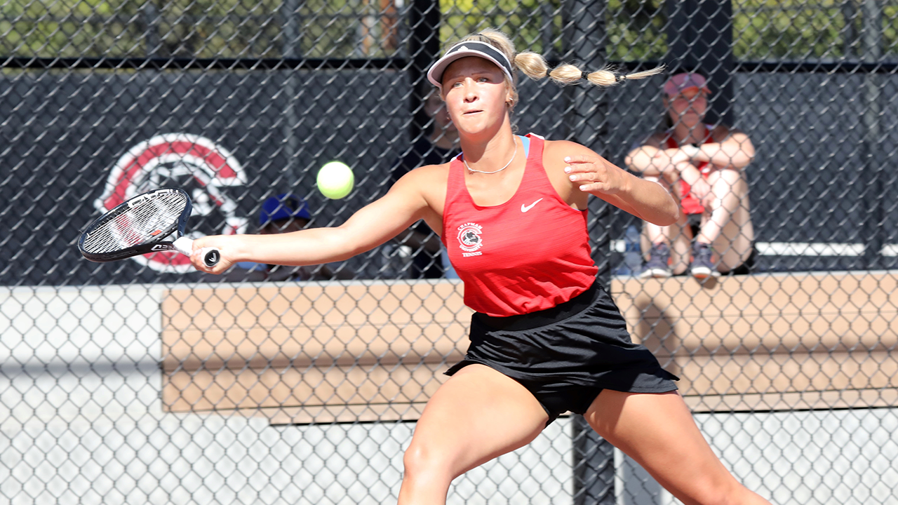 Olivia Desso hits a forehand.