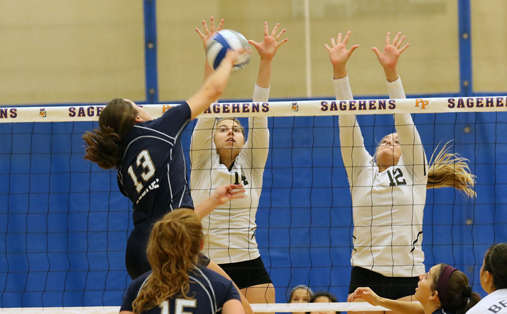 Abby Smith and Kylie Cooke (Photo by Larry Newman)