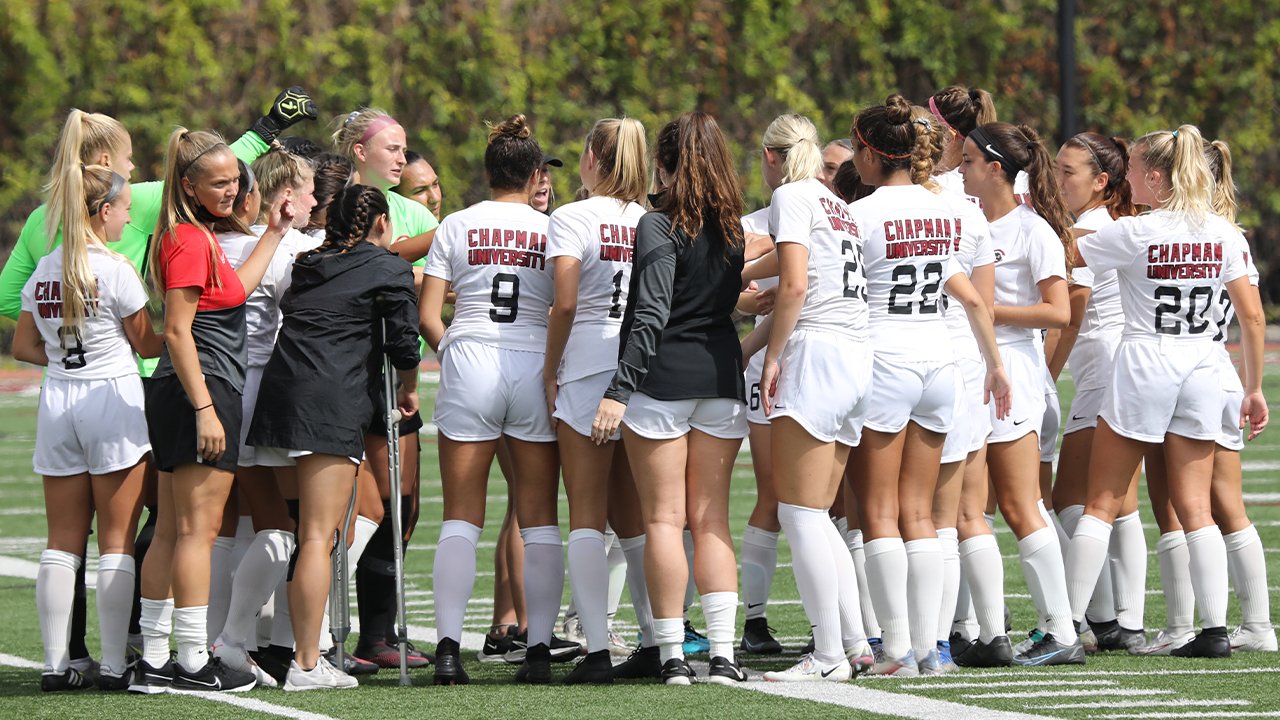 Women's soccer groups up before game 