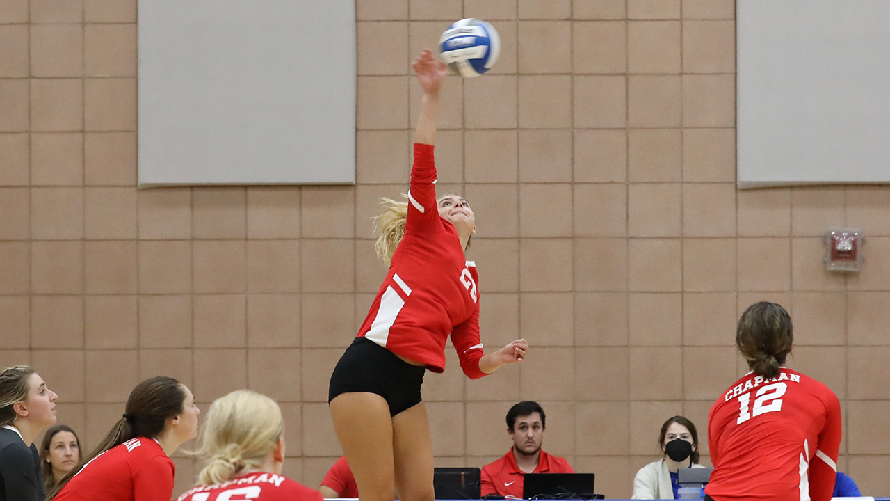 Brooke Leslie hits a spike.